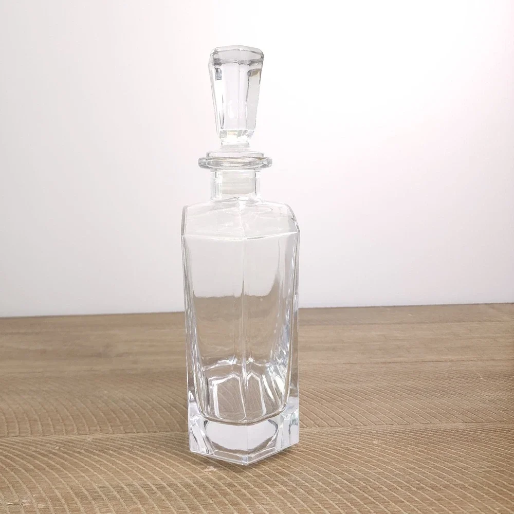 Godinger Crystal Whiskey‎ Decanter W/ Stopper Heavy Classic 25 oz